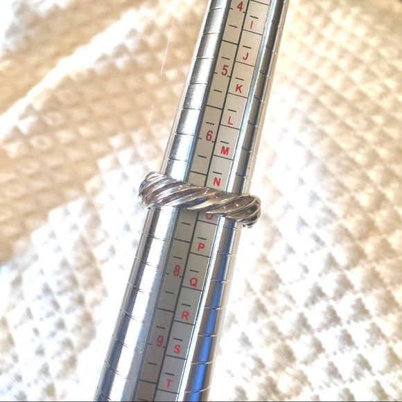 Vintage Sterling Silver Cushion Cut Faceted Citrine Ring - Picture 2 of 13